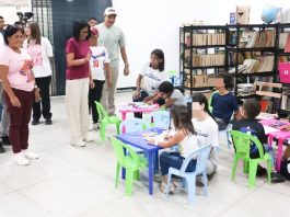 Delcy Rodríguez en el Día del Niñø: «En cada niñâ y niñø vemos la esperanza de un futuro resplandeciente»