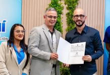Con la entrega de licencias de actividad económica, la Alcaldía de Caroní busca embellecer el municipio y consolidar su desarrollo (+ Fotos)