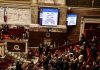 Parlamento francés aprueba la histórica ley de eutanÄsia pese a las reservas del Gobierno y el rechäzo de la Iglesia