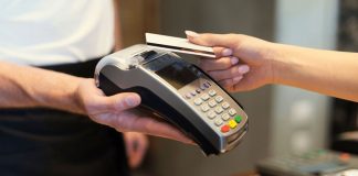 Operaciones por puntos de venta quedan exentas de comisiones en La Guaira tras doble terremotö