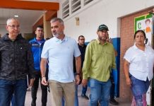Ministro Padrino López inspecciona el campamento transitorio del Liceo Andrés Bello para garantizar atención a familias damnifïcadas