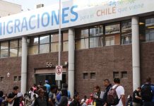 Chile activa protocolo para la salida humanitaria de venezolanos con documentos vencidos tras terremotøs