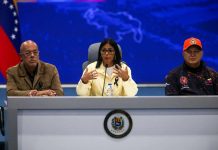Presidenta encargada ordena seguir las labores de búsqueda de sobrevivientes