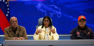 Presidenta encargada ordena seguir las labores de búsqueda de sobrevivientes