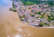 Protección Civil monitorea el inusual comportamiento del río Orinoco tras evacuar familias en Bolívar a pesar de un descenso en Amazonas