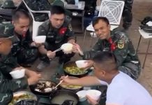 Equipo de rescatistas vietnamitas se toma un momento para recargar energías en La Guaira (+ Video)