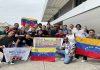 Árbitros venezolanos Jesús Valenzuela y su equipo son recibidos con honores en el país tras culminar una histórica actuación en el Mundial de la FIFA