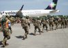 El Salvador envia un séptimo avión con 120 especialistas y cinco toneladas adicionales de ayuda humanitaria
