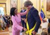 Delcy Rodríguez despide a Gianluca Rampolla y condecora su labor tras el inicio del plan de reconstrucción post-terremotö