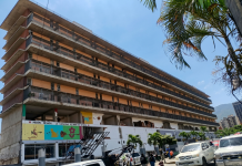 Alcaldía de Caracas intervino edificaciones afectadâs y habilitó centro de acopio para materiales de construcción