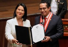 Keiko Fujimori recibe credenciales como presidenta electa de Perú para periodo 2026-2031