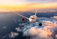 Omán incrementa su conexión aérea con Rusia y Asia Central para impulsar el turismo en Dofar