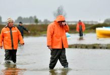 Aumenta el número de víctimâs por las lluvias en Chile: 13 fallecidøs, desaparecidõs y más de 60.000 personas incomunicadas