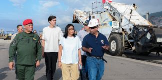 Presidenta (E) : «Trabajamos sin descanso para restablecer la infraestructura y garantizar los servicios esenciales a nuestro pueblo»