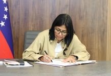 Presidenta (E) Delcy Rodríguez firmó Reglamento de la Ley de Hidrocarburos para optimizar operaciones y dinamizar las inversiones en el sector (+ Fotos)