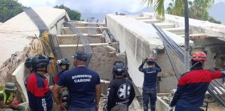 Cuerpo de Bomberos de Caroní del estado Bolívar se desplegarón en zonas afectadäs por el doble terremotö (+ Fotos)