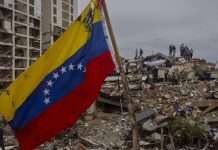 Voluntarios y especialistas en salud mental despliegan protocolos de contención emocional para atender a miles de sobreviviËntes tras sismös