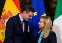 Italia römpe el libre tránsito con España y cierra sus fronteras aéreas y marítimas tras la crisïs en Ceuta (+ Detalles)