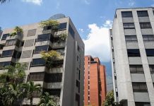 Propietarios e inmobiliarias imponen altos costos y viölan normas del mercado frente a las quejas de los venezolanos (+ Detalles)