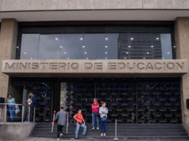 Ministerio de Educación retoma la atención presencial al público en su sede de Caracas tras la suspensión temporal por los sismös (+ Detalles)