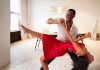 Estudio de Oxford revela que las clases de salsa reducen significativamente los síntomäs de deprësión en jóvenes y adultos