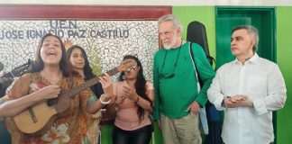 Tarek William Saab informa visita de Gran Misión Viva Venezuela en La Pastora para brindar cultura