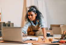 El fenómëno de las «provider wives»: el liderazgo económico femenino que transforma las estructuras familiares y desafía los roles tradicionales
