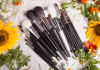 Especialistas en salud cutánea advierten que el uso de brochas de maquillaje sin la debida limpieza puede convertirse en el principal foco de äcné infecciÖso
