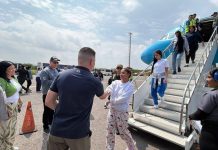 Aterriza en suelo nacional vuelo repatriado con 147 ciudadanos procedentes de EE. UU.