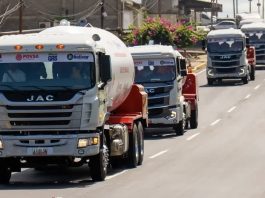 Entregan cuatro unidades cisternas para optimizar la distribución de Bolívar Gas en el municipio Caroní (+ Fotos)
