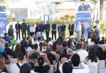 Presidencia encabeza la reapertura de comercios y la entrega de 478 créditos a emprendedores en La Guaira