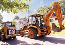 Avanza la transformación urbana en Caroní con la colocación de 700 toneladas de asfalto en El Roble