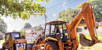 Avanza la transformación urbana en Caroní con la colocación de 700 toneladas de asfalto en El Roble