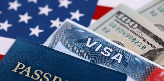 Justicia federal invalida la prohibicïón de visados de Estados Unidos emitida contra 75 países