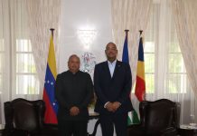 Embajador de Venezuela presenta Cartas Credenciales ante el presidente de Seychelles