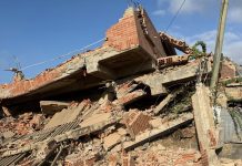 Sector hotelero evalúa los severøs daños de los sismøs en La Guaira y pide apoyo urgente para su reactivación