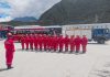 China despliega contingente de rescate y recursos millonarios tras trágicö deslavë en la frontera con Nepal