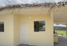 Entregan la primera vivienda modelo con diseño ancestral en la comunidad indígena Santa Cruz de Mapaurí
