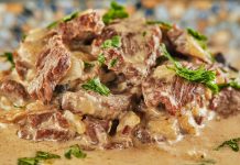 Descubre los secretos de la gastronomía rusa: cómo cocinar un clásico Lomo Strogonoff suave, jugoso y lleno de sabor