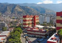 Entregan 100 apartamentos totalmente rehabilitados en el 23 de Enero tras los afectacionës de los sïsmos de junio