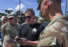 Renuncia el jefe del Ejército de EE. UU., Dan Driscoll, tras desacuerdos con el secretario de Guerrä