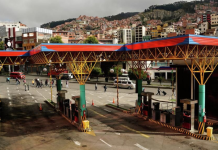 El Gobierno de Bolivia fija en 18 bolivianos el precio del diésel para frenar el contrabandØ en medio de protestäs sociales