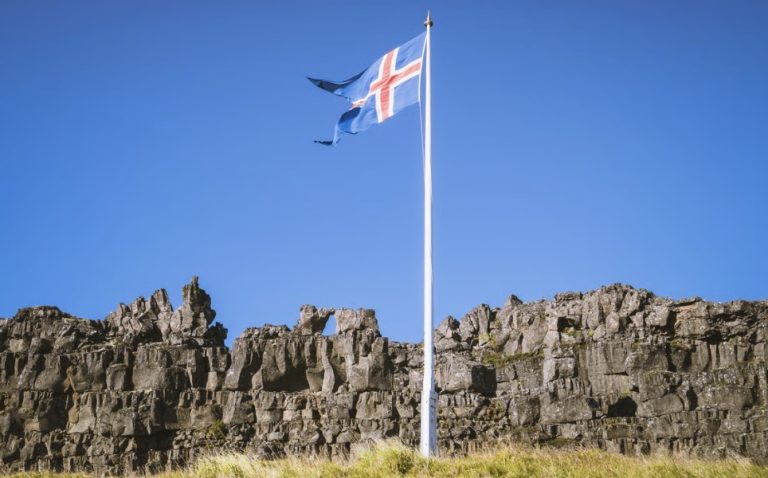 Islandia acude a las urnas en un histórico referendo para definir el futuro de su relación con la Unión Europea