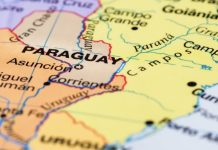Médicos del sector público en Paraguay amenazän con renuncias colectivas al cumplir cinco días de huelgâ
