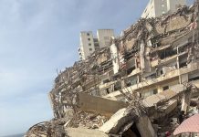 Hallan los restos de siete integrantes de una misma familia bajo las ruïnas del edificio Bahía Mar en Caraballeda