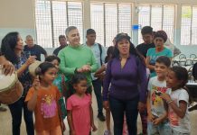 Gran Misión Viva Venezuela encabezada por Tarek William Saab brindó solidaridad a familias en la U.E Jesús Enrique Losada del Recreo (+ Foto y Video)