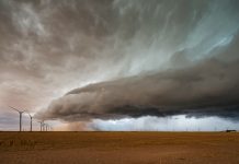Tormentä Edouard se fortalece rumbo a las costas de Texas y Luisiana con amenazä de convertirse en huräcán