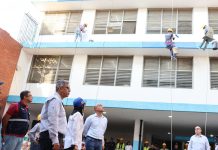 Ministro Héctor Rodríguez inspecciona rehabilitación de la U.E.N. Centro América en Macarao
