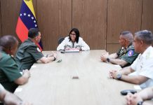 Presidenta Delcy Rodríguez encabeza reunión de trabajo con la FANB para revisar agenda nacional (+ Fotos)