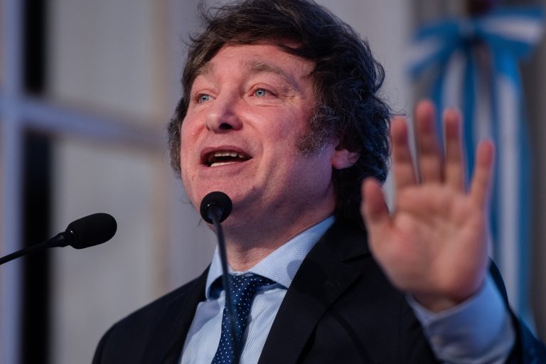 Javier Milei viajará a Chile para reunirse con José Antonio Kast en La Moneda para reforzar la agenda regional